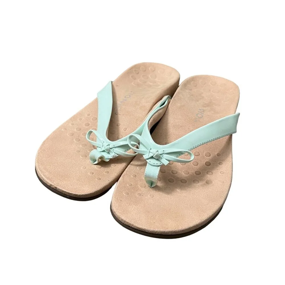Vionic Mint Blue Bella II Bow Patent Leather Comfort Thong Sandals Womens Size 9 - Picture 1 of 9